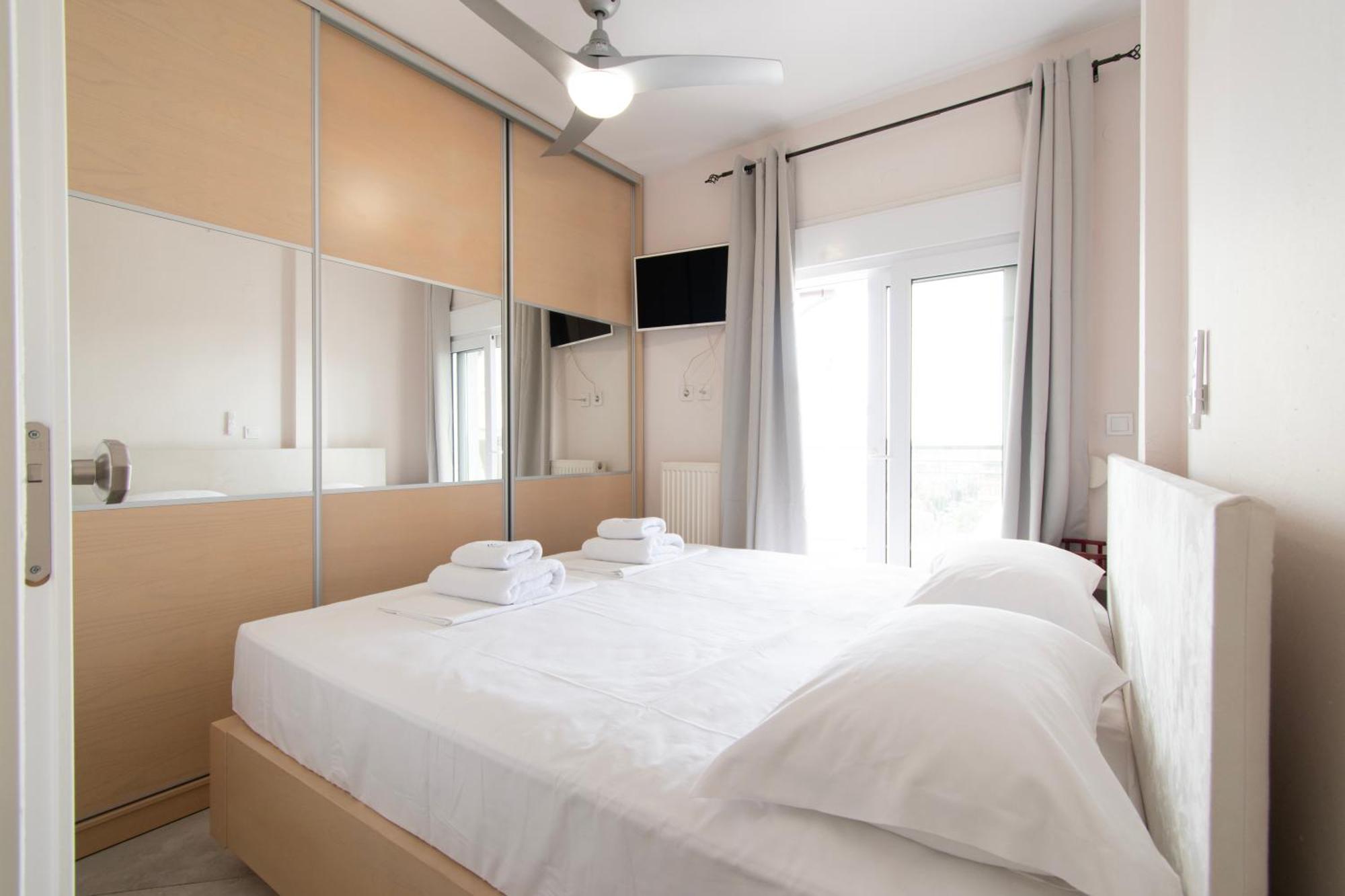 Arch View Apartment Thessaloniki Buitenkant foto